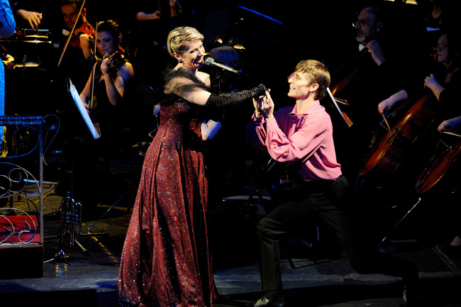 Večer mjuzikla sa Sarajevskom filharmonijom Večer mjuzikla sa Sarajevskom filharmonijom