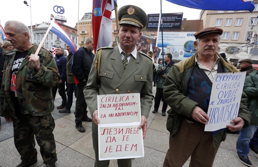 Protest protiv ćirilice, foto: Index.hr Protest protiv ćirilice, foto: Index.hr