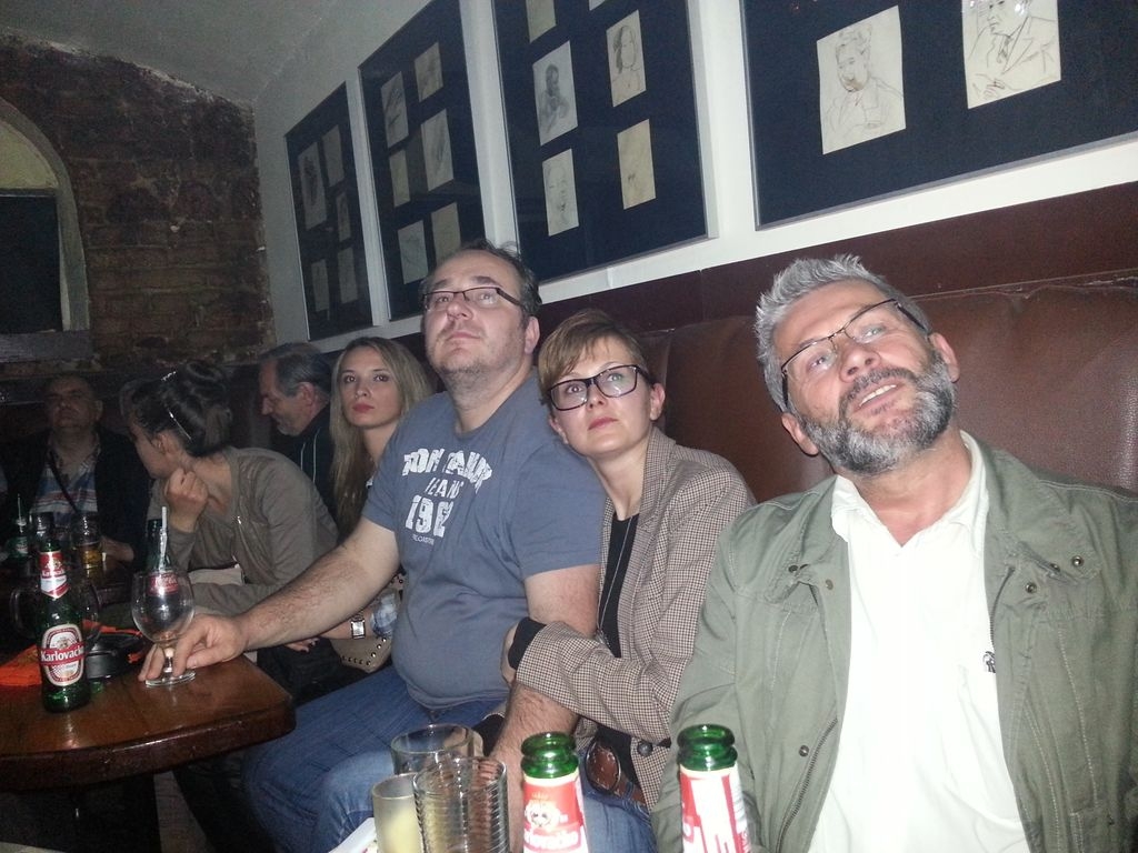 Crteži Ismeta Mujezinovića u 'Zvonu' Crteži Ismeta Mujezinovića u 'Zvonu'