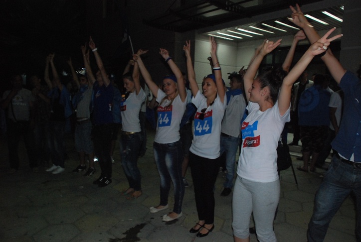 slavlje berishinin pristalica