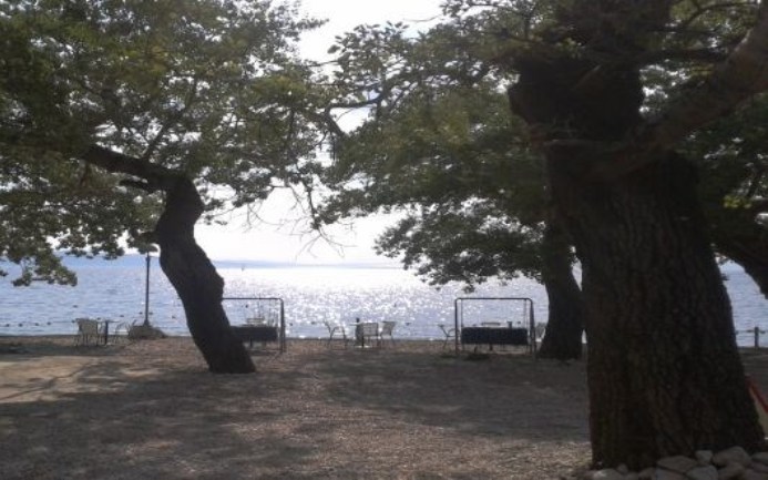 Prazne plaže Makarske Prazne plaže Makarske