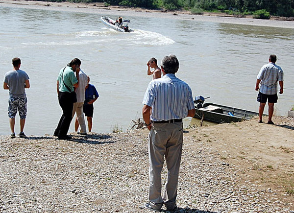 rijeka Drina - akcija spa&scaron;avanja