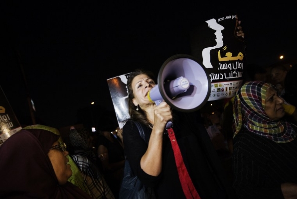 protesti zene protesti zene