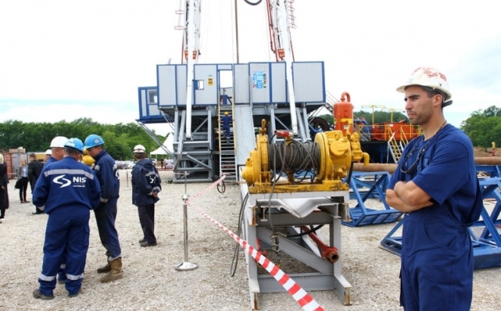 šamac nafta šamac nafta