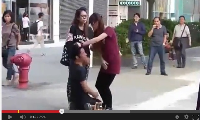 djevojka &scaron;amara momka