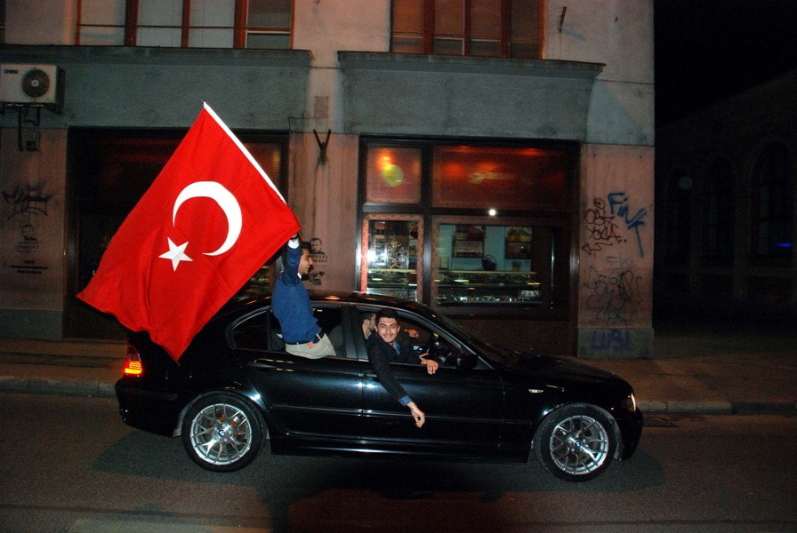 Slavlje nakon pobjede Zmajeva protiv Lihten&scaron;tajna