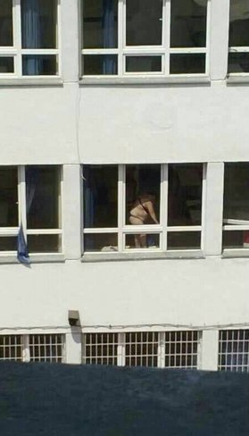 čistačica u donjem ve&scaron;u