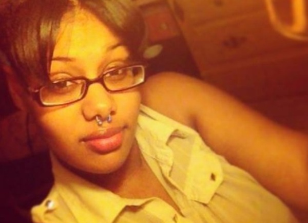 djevojci u torbi prona&scaron;li mrtvu bebu