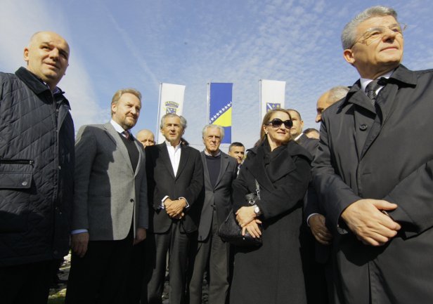 Obilježena 10. godi&scaron;njica smrti Alije Izetbegovića/ Foto: Anadolija