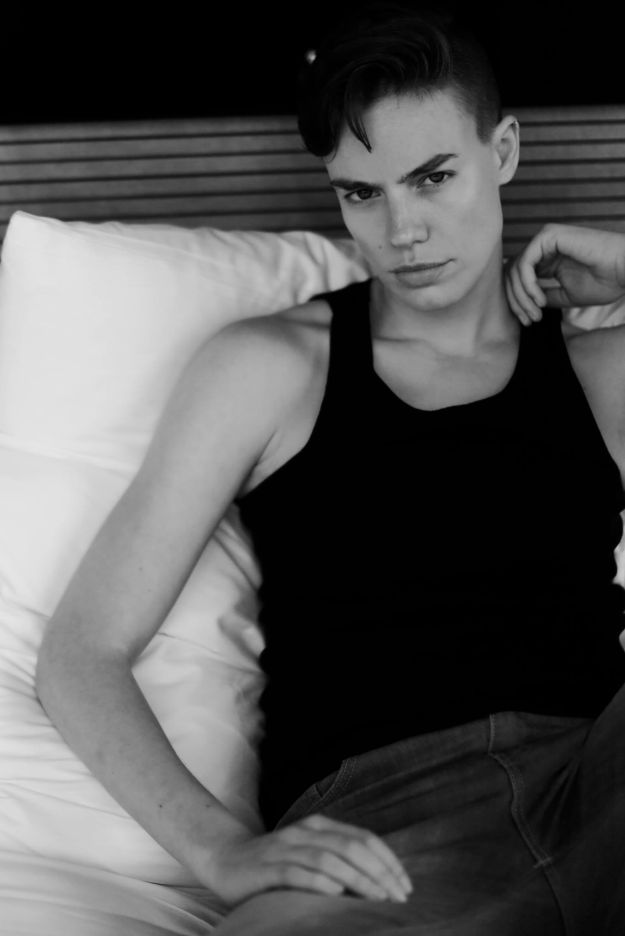 Elliot Sailors kao mu&scaron;ki model