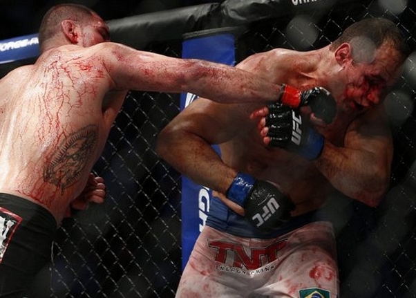 Velasquez nokautirao Dos Santosa u petoj rundi