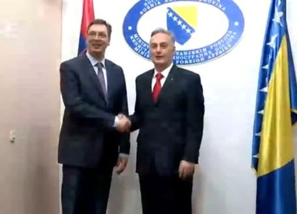vucic lagumdzija rukovanje vucic lagumdzija rukovanje