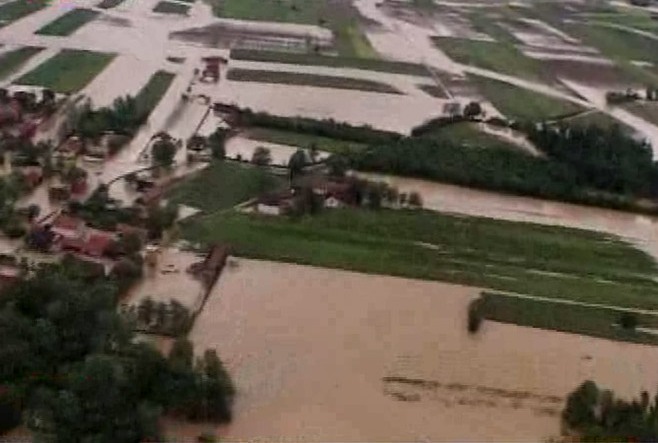 Potopljena Bijeljina Potopljena Bijeljina