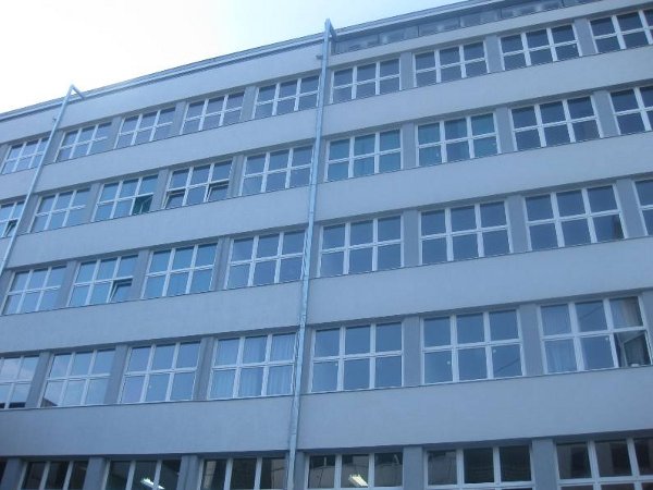 Mašinski fakultet u Sarajevu poslije renoviranja Mašinski fakultet u Sarajevu poslije renoviranja