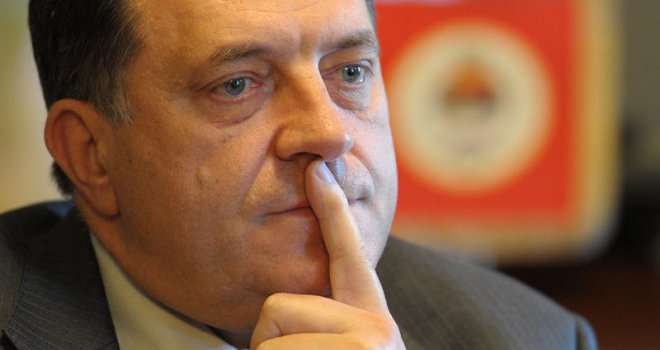 Dodik se neće polijevati vodom, ali će dati...