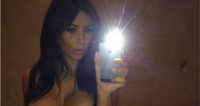 Kim Kardashian objavila Celfie i otkrila još jedan zamamni dio tijela