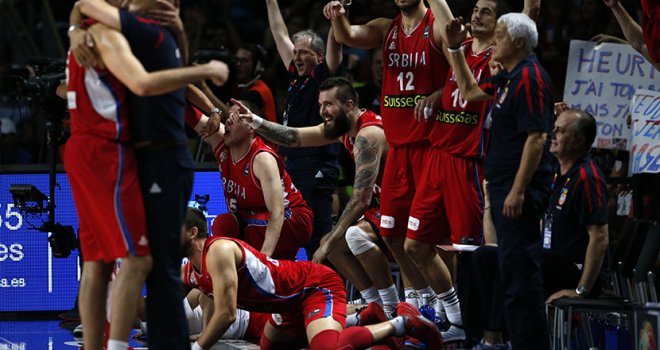 Mi možemo protiv svih, a vidjećemo da li oni mogu protiv Srbije!