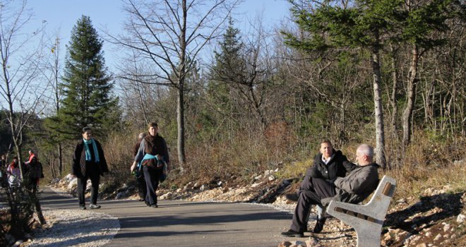 Novo razbojništvo: Troje turista opljačkano na Trebeviću