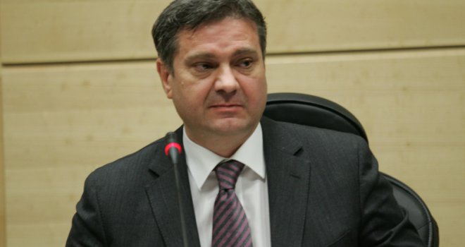 Denis Zvizdić danas otvara konferenciju o borbi protiv sive ekonomije