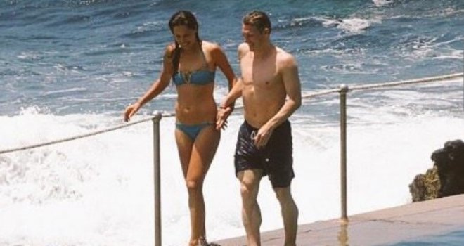 Više ne kriju svoju vezu: Ana Ivanović i Švajni uživaju na plažama Australije