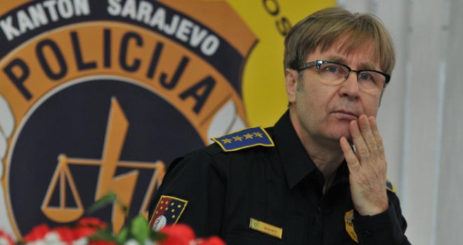 MUP KS: Mjere sistema 'par-nepar' ne važe za vozila turista koji posjećuju Sarajevo