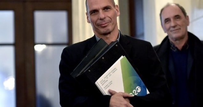 Varufakis: Ako na referendumu prođe DA, mogli bismo podnijeti ostavku