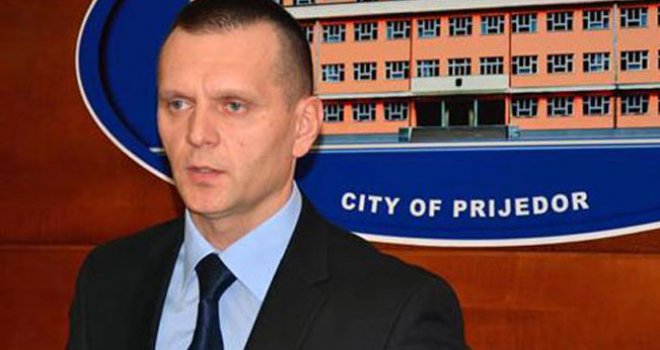 Lukač: Napadači na Vučića nisu bili samo članovi neke navijačke grupe