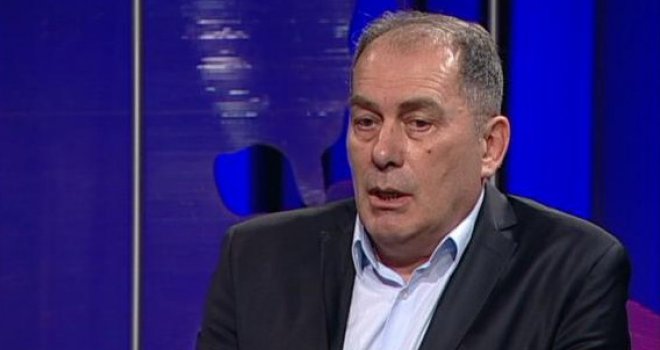 Mektić: Nabildani i istetovirani došli iz Beograda da prave nerede za vrijeme izbora