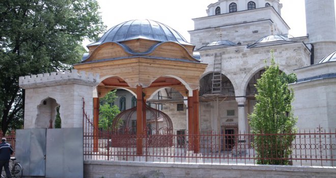 Otvaranje Ferhadije: Blokade ulica, zatvoreni kafići, kontrolni punktovi i zabrana letjelica i dronova