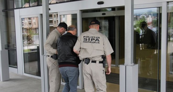 Uhapšeno osam osoba osumnjičenih za ratni zločin na području Prijedora