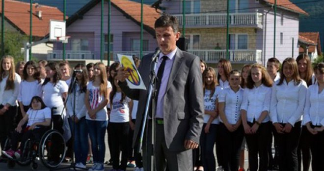 Nakon što je Sudo Lavić osuđen: Oglasila se i porodica zlostavljane učenice