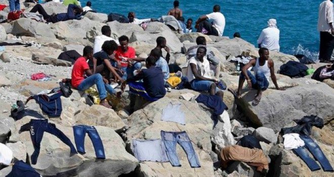 Svaka EU članica koja odbije da prihvati imigrante morat će platiti 250.000 eura po osobi