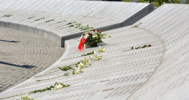 Sud BiH i Haški tribunal: 637 godina zatvora i tri doživotne robije za ratni zločin u Srebrenici