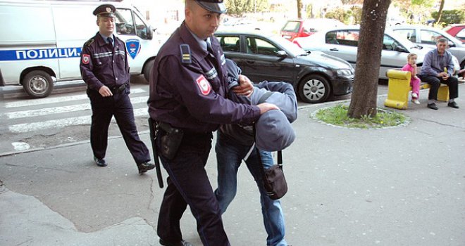 Muškarac iz Vareša uhapšen zbog pljačke u banjalučkoj pošti