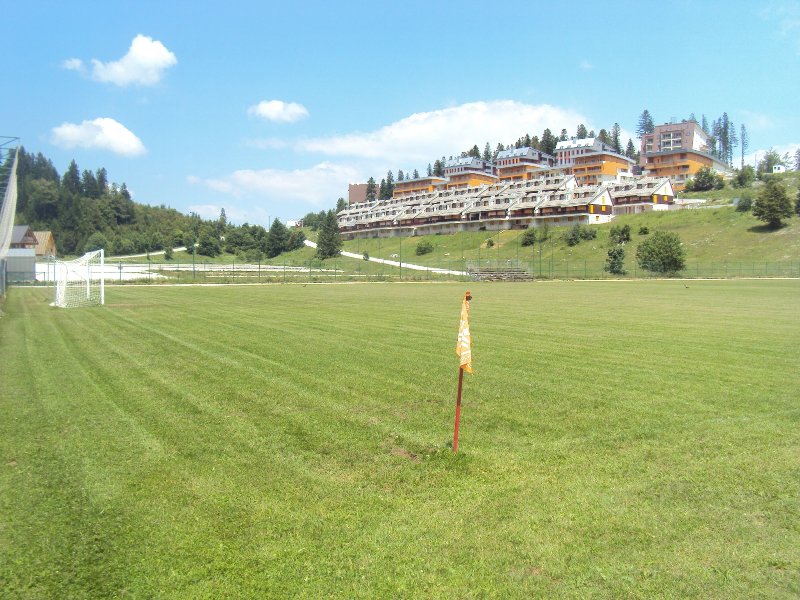 nogometni-teren-igman