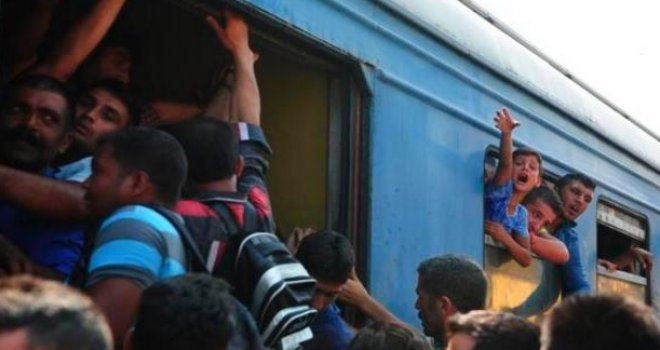U Srbiji opšti haos: 'Ako se situacija ne popravi, prijeti humanitarna katastrofa'