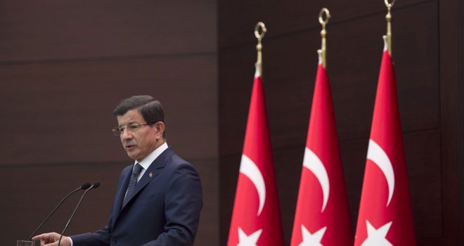 Davutoglu: Postoji velika mogućnost da su u ovom gnusnom napadu aktivnu ulogu imale organizacije DEAŠ I PKK!