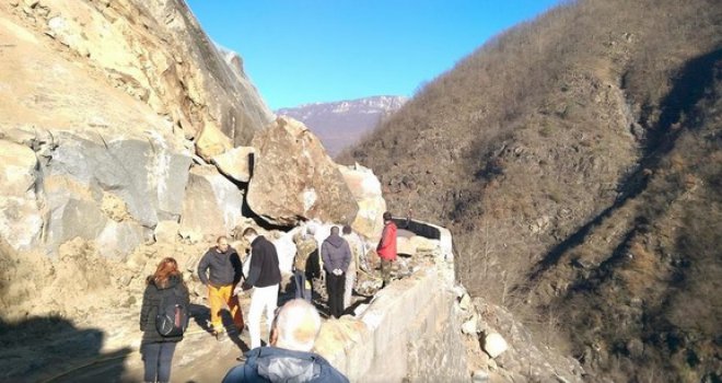 Provjerite gdje vas čeka opasnost od odrona i usporeni saobraćaj