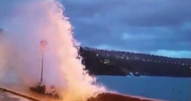 Velika promjena vremena u Dalmaciji: Pljuskovi, grmljavina i bura, a evo kad se vraća ljeto