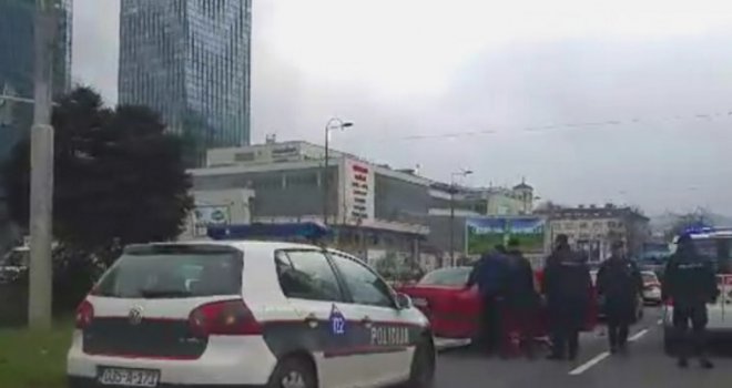 Šta je sa sarajevskim vozačima koje policija ne smije zaustaviti: Podmićivanje će se udvostručiti?