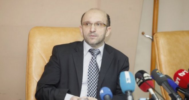 Isović upozorava: Nećemo odustati od današnje blokade računa, moramo provoditi zakon!