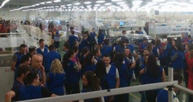 Strava u Srbiji: U fabrici Jura ne daju radnicima da idu u WC, tjeraju ih da nose pelene!