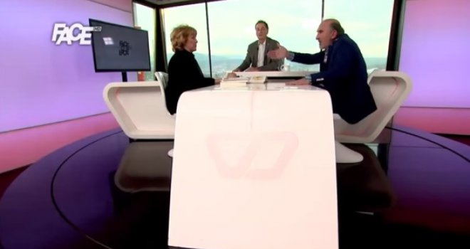 Nedžad Latić: Rekli ste da je Poslanik Muhamed pedofil!... Jasna Šamić: Nisam, ali tvrdim ovako...