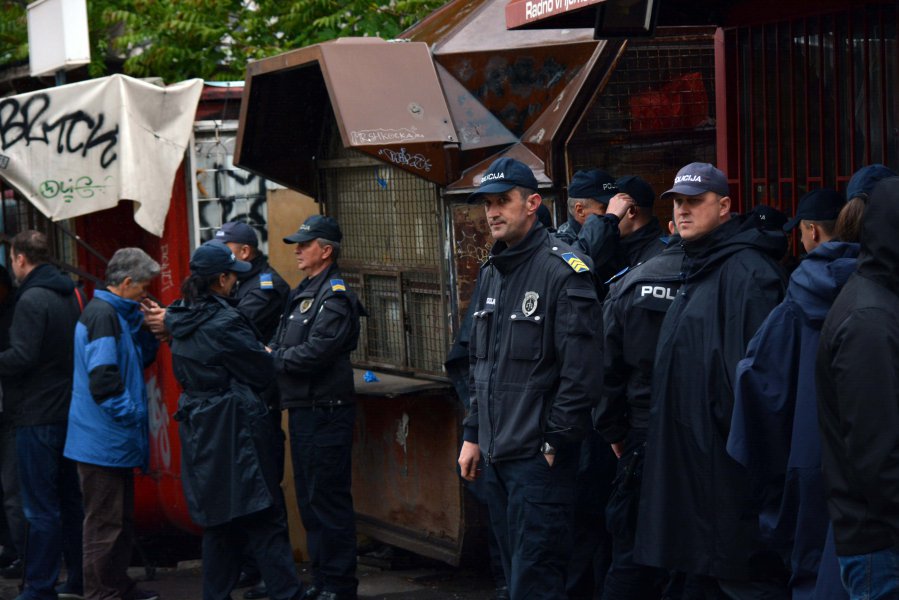 policija-u-dobrovoljackoj