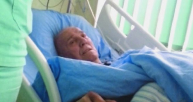 Bata Živojinović prvi put nakon amputacije: Pomirio sam se s tim što nemam nogu! Ostao sam živ!