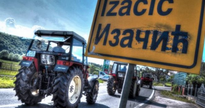 Međunarodni granični prelaz Izačić blokiran