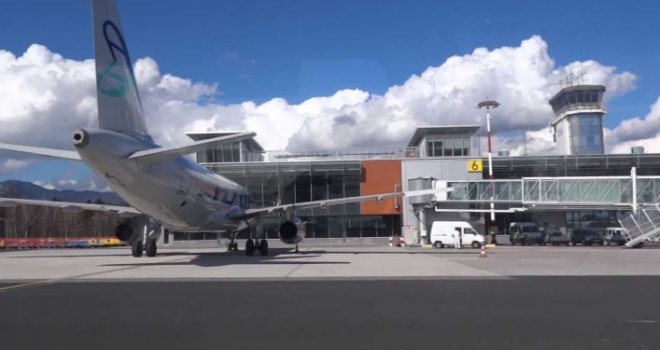 Zbog slijepog putnika slovenski prijevoznik kasnio s letom za Frankfurt