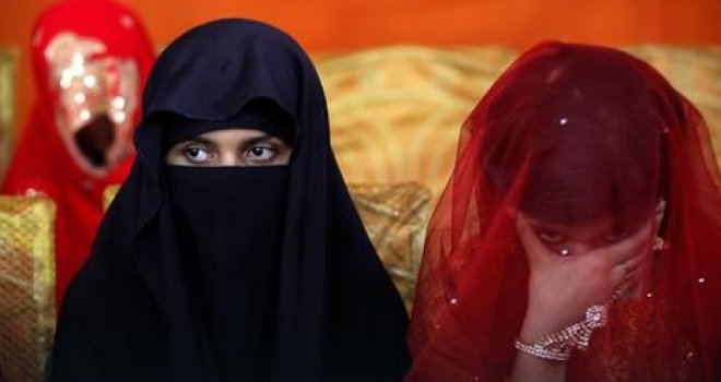 Internet poludio: Evo šta se desi kada se saudijska žena uda za stranca