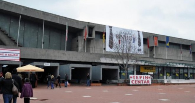 Okončana evakuacija ljudi: Na platou Skenderija pronađen minobacački projektil velike razorne moći!