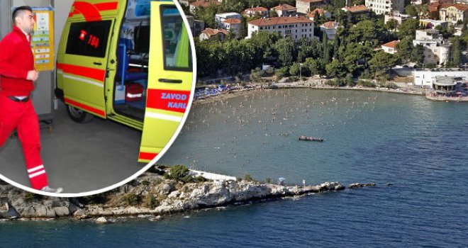 Turista skočio u plićak na Bačvicama, ljekari mu se bore za život